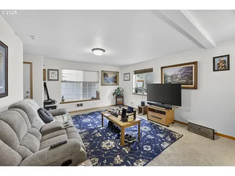 1150 Hemlock Street Florence OR 97439