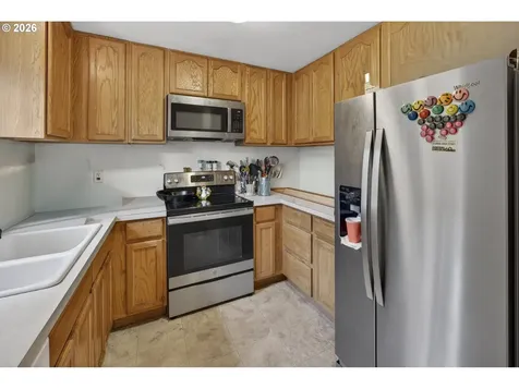 1150 Hemlock Street Florence OR 97439