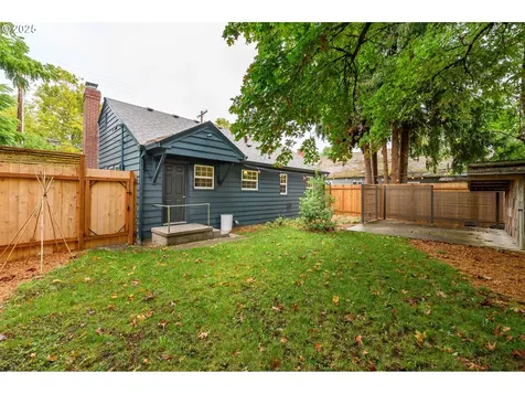 1020 NE 5th Street Mcminnville OR 97128