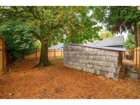 1020 NE 5th Street Mcminnville OR 97128
