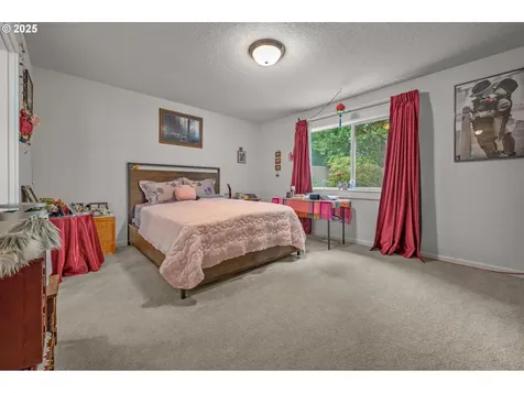 19108 Sunrise Way Oregon City OR 97045