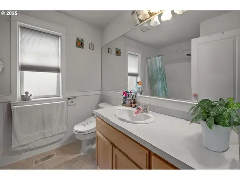 19108 Sunrise Way Oregon City OR 97045