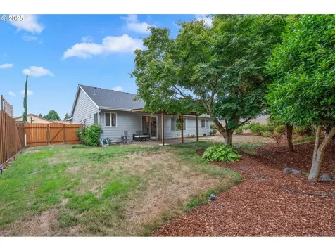 19108 Sunrise Way Oregon City OR 97045