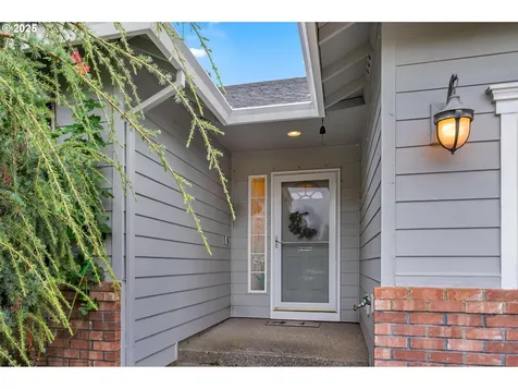 19108 Sunrise Way Oregon City OR 97045