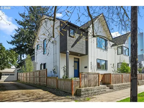 6342 NE 33rd Avenue Portland OR 97211