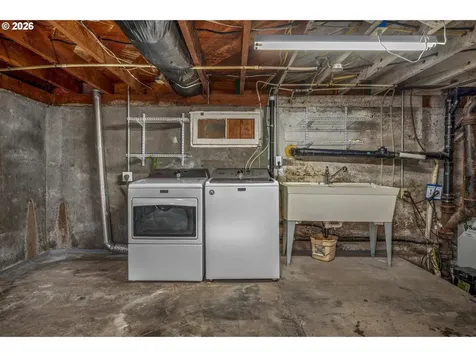 8409 SW Capitol Highway Portland OR 97219