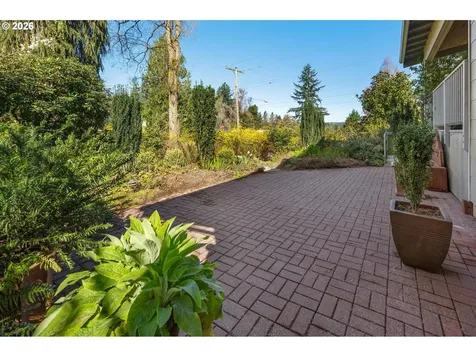 8409 SW Capitol Highway Portland OR 97219