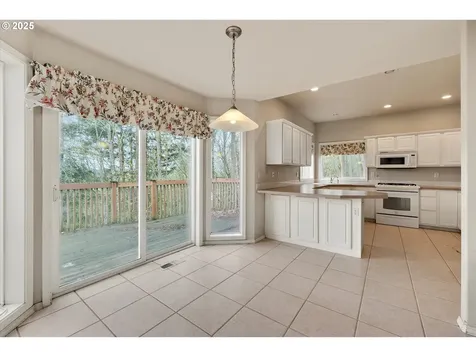 15940 SE Venice Ridge Way Damascus OR 97089