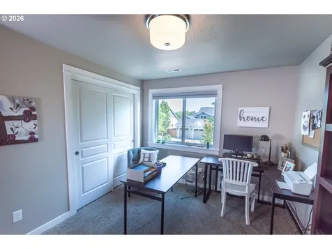 993 Tyson Lane Eugene OR 97404