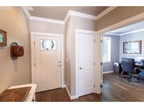 993 Tyson Lane Eugene OR 97404