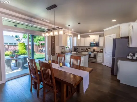 993 Tyson Lane Eugene OR 97404