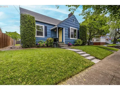 904 NE 78th Avenue Portland OR 97213