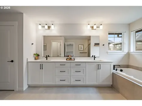 28309 SW Orleans Avenue Wilsonville OR 97070