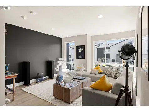 17163 SW Woodpecker Lane Beaverton OR 97007