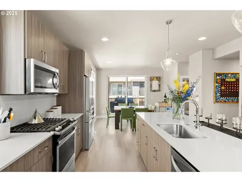 17163 SW Woodpecker Lane Beaverton OR 97007