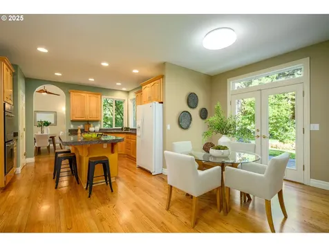1795 NW Wallace Road Mcminnville OR 97128