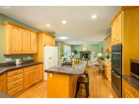 1795 NW Wallace Road Mcminnville OR 97128