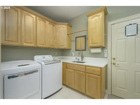 1795 NW Wallace Road Mcminnville OR 97128