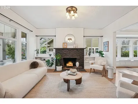 2715 NE 38th Avenue Portland OR 97212