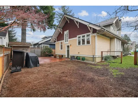 2715 NE 38th Avenue Portland OR 97212