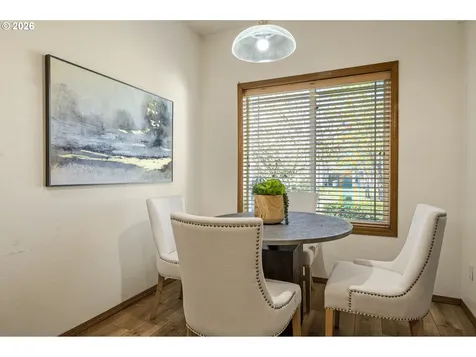 438 SE 71st Place Hillsboro OR 97123