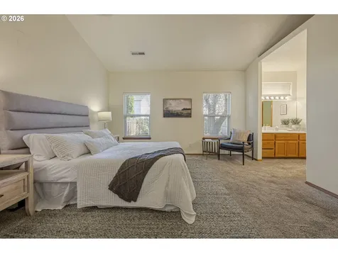 438 SE 71st Place Hillsboro OR 97123