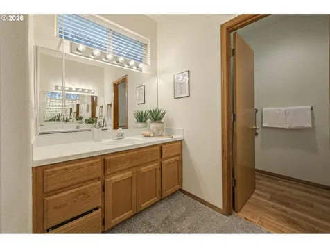 438 SE 71st Place Hillsboro OR 97123
