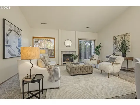 438 SE 71st Place Hillsboro OR 97123