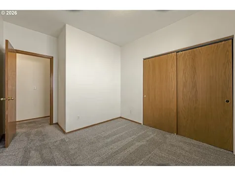 438 SE 71st Place Hillsboro OR 97123