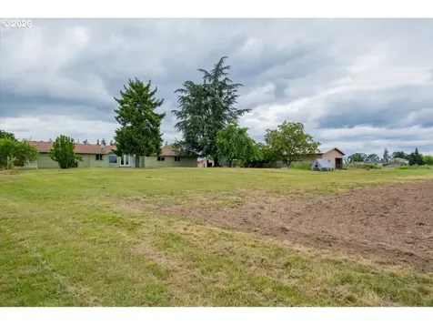 39129 Groshong Road NE Albany OR 97321