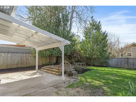 3521 NE 69th Avenue Portland OR 97213