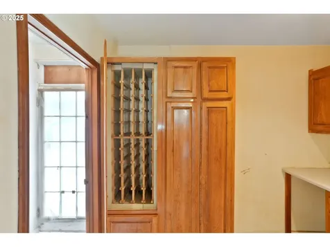 601 S Water Street Silverton OR 97381