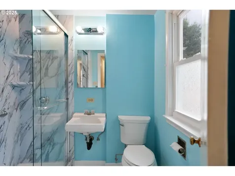 601 S Water Street Silverton OR 97381