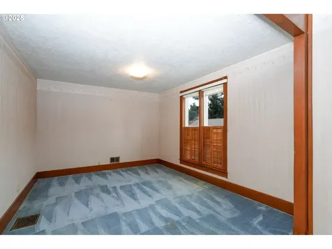 601 S Water Street Silverton OR 97381