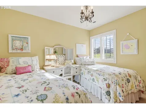 14609 NW Blackthorne Lane Portland OR 97229