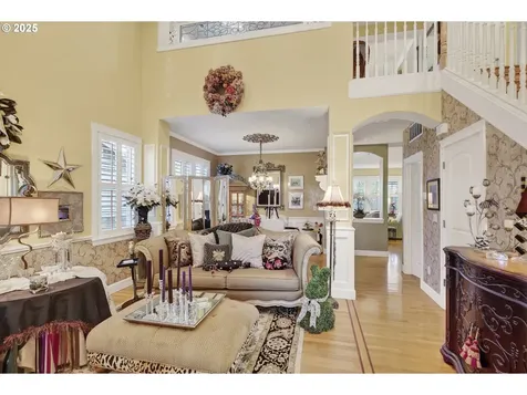 14609 NW Blackthorne Lane Portland OR 97229