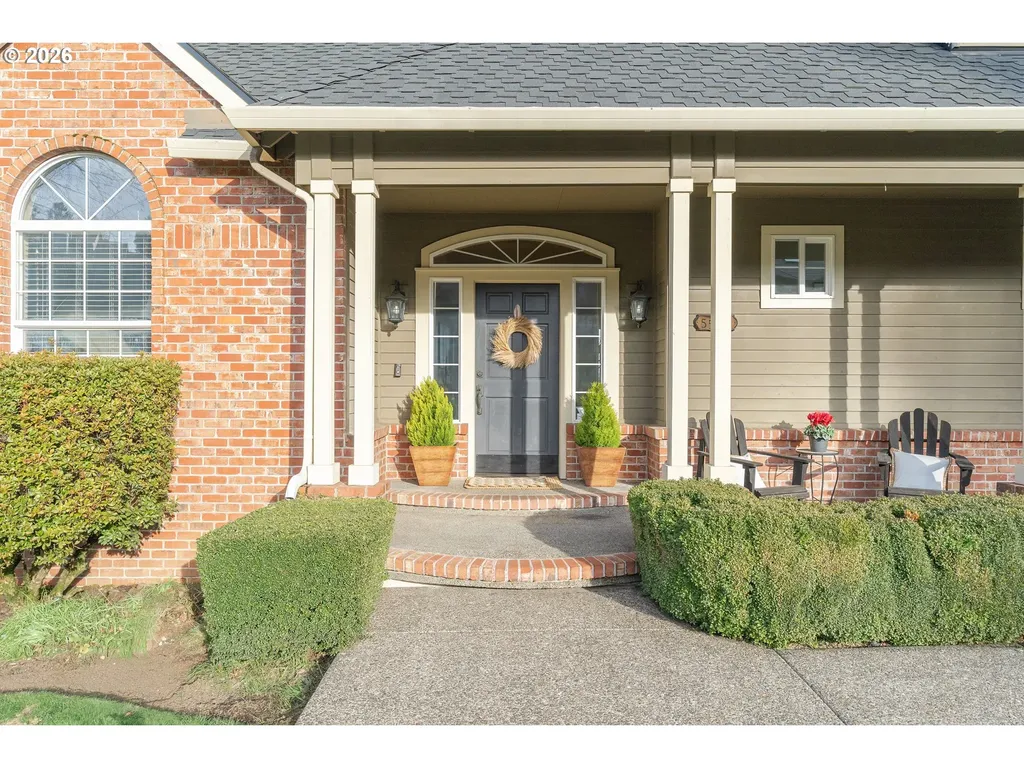 5555 Summit Street West Linn OR 97068