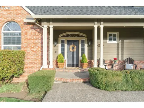 5555 Summit Street West Linn OR 97068