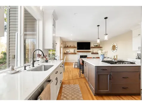 5555 Summit Street West Linn OR 97068