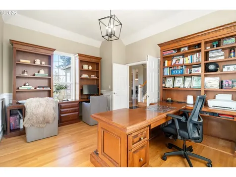 5555 Summit Street West Linn OR 97068