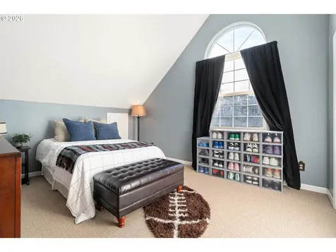 5555 Summit Street West Linn OR 97068