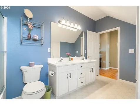 5555 Summit Street West Linn OR 97068