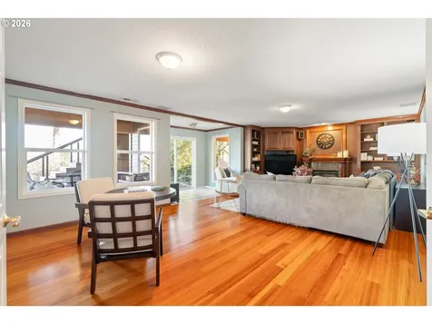 5555 Summit Street West Linn OR 97068