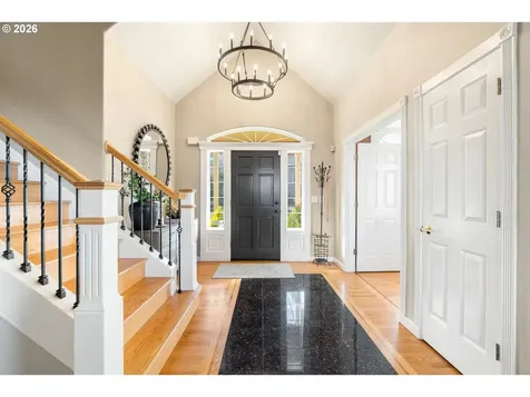 5555 Summit Street West Linn OR 97068