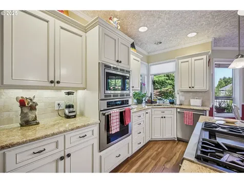 16131 SE Goosehollow Drive Damascus OR 97089