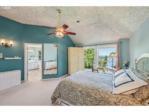 16131 SE Goosehollow Drive Damascus OR 97089