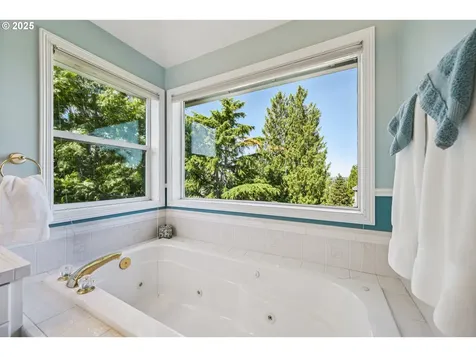 16131 SE Goosehollow Drive Damascus OR 97089