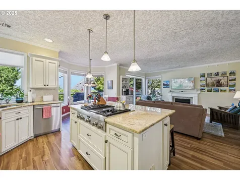 16131 SE Goosehollow Drive Damascus OR 97089