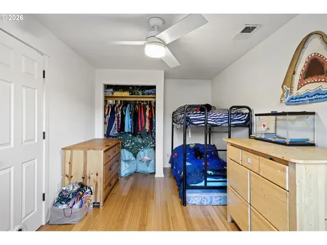 777 Oak Street Oakland OR 97462