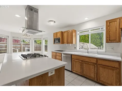 2676 Westlake Avenue Sutherlin OR 97479